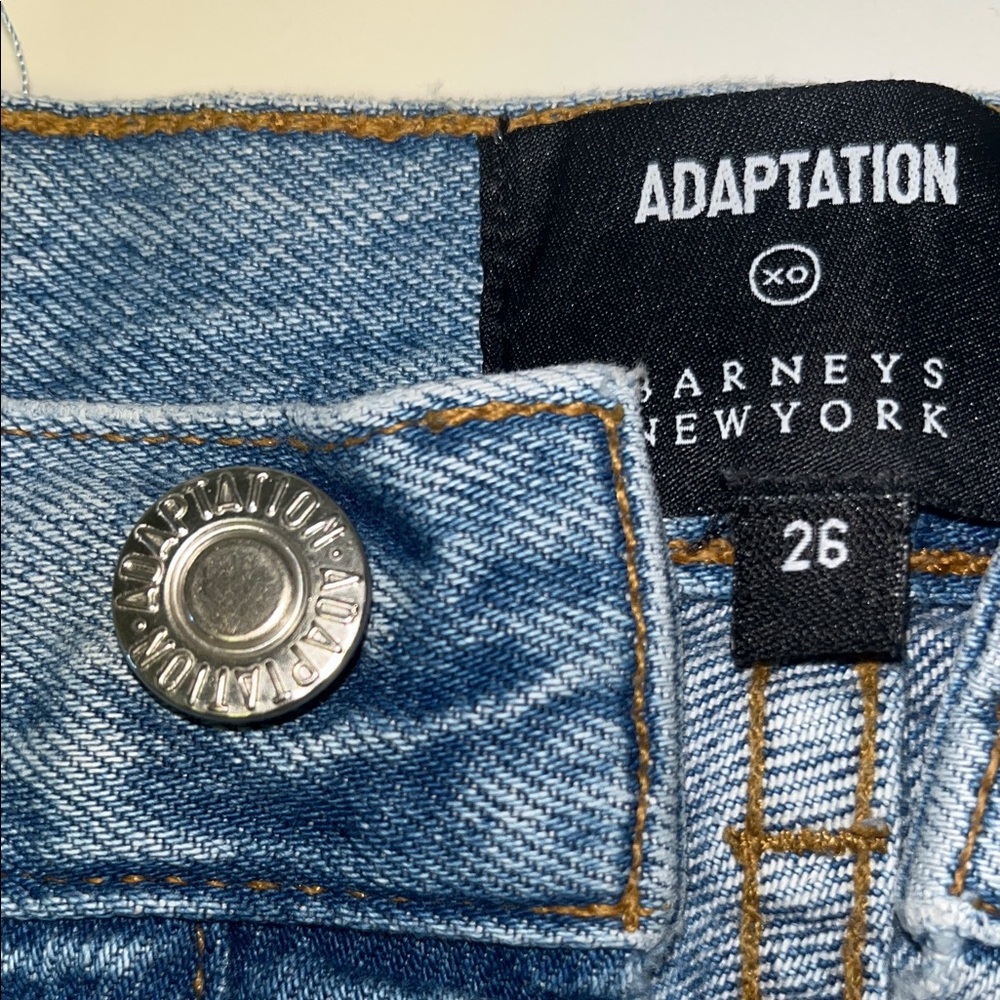 🇺🇸Adaption Distressed Blue Jeans Barney’s of New York 🇺🇸 Size 26X36 - Picture 10 of 10